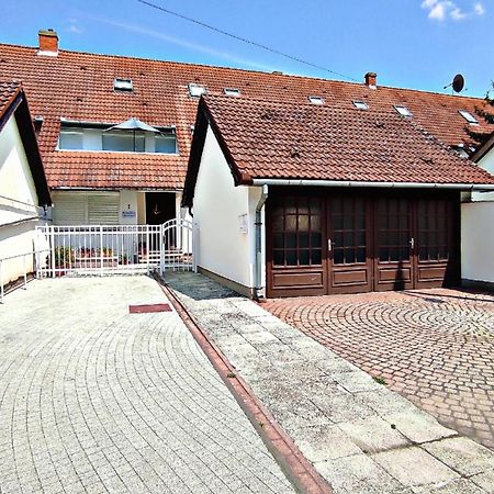 Alea Apartmanok Harkany Ngoại thất bức ảnh