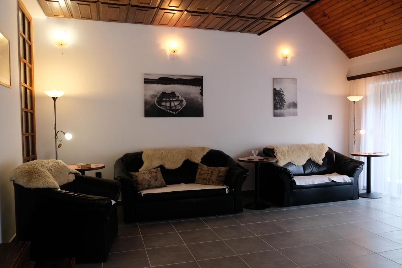 Alea Apartmanok Harkany Ngoại thất bức ảnh